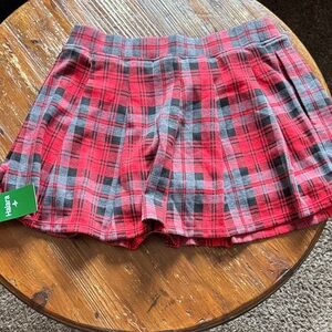 HALARA Red and Black Plaid Skorts